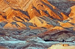 Paesaggi del silenzio - Colours (1981 -) - Camera: CANON F1   �   Lens: CANON 28 mm, 50 mm, 135 mm, 300 mm <br/>Film: KODAK EKTACHROME 64 Professional, E100VS